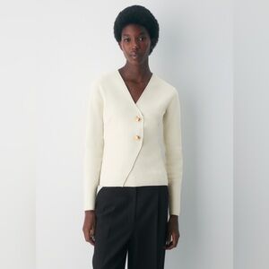 NWT - Aritzia Babaton Nanette Cardigan - Birch - Size Small **Button Loose**